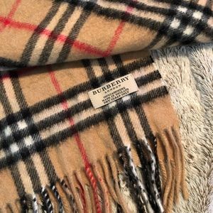 Burberry Classic Check Scarf